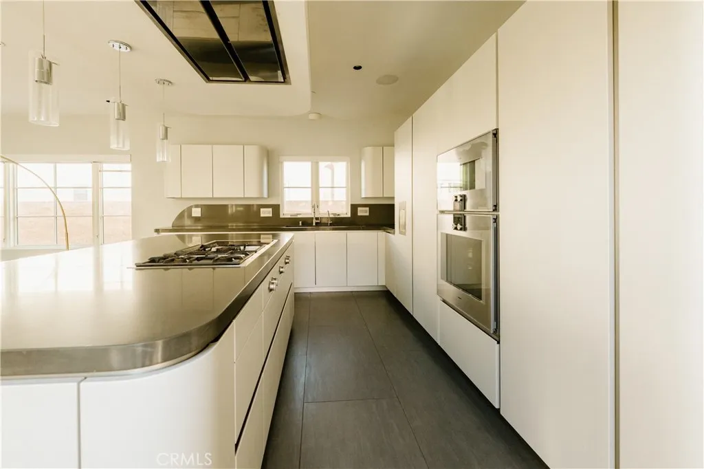 1873 S Los Robles Avenue, San Marino, California 91108 home-pic-9